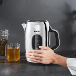 Czajnik elektryczny TEFAL Majestuo, 1,5 l 2400 W KI883D10