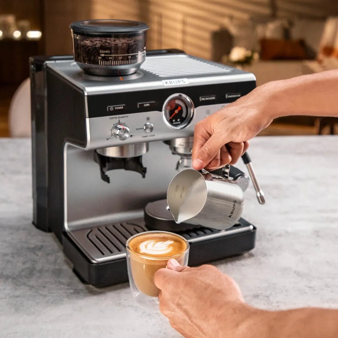 Ekspres do kawy kolbowy z młynkiem KRUPS PRECISION XP801T