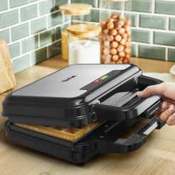 Opiekacz TEFAL UltraCompact SW383D