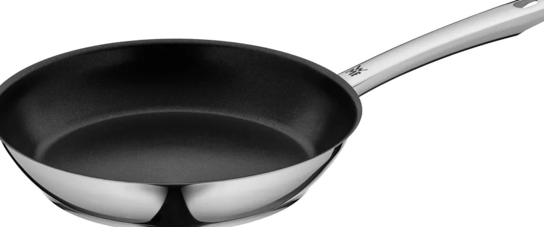 Patelnia stalowa WMF Nordic Profi 20 cm nieprzywierająca