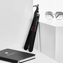 Prostownica do włosów, Rowenta x Karl Lagerfeld, ceramiczna, ruchome płytki