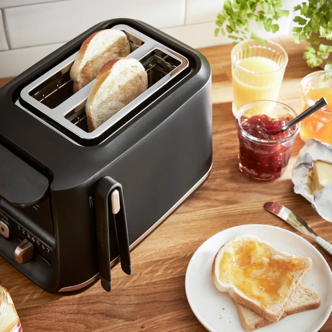 Toster TEFAL Includeo TT533811