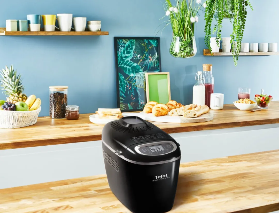 Wypiekacz do chleba, Bread of the world PF6118, 19 programów, 1600W, 1,5kg