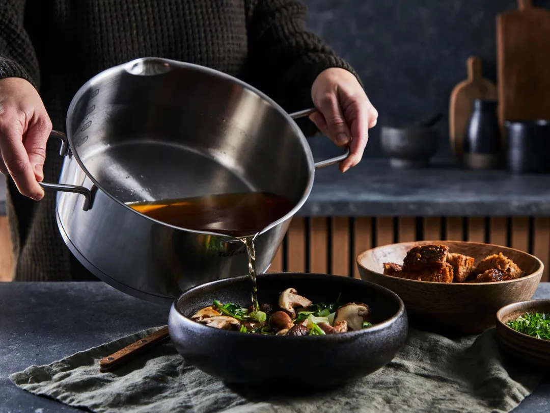 Zestaw garnków z pokrywkami TEFAL NORDICA - 8 elementów